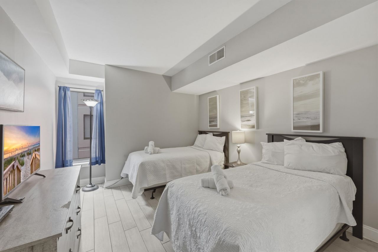 1605 S Ocean Blvd.  Photo 22