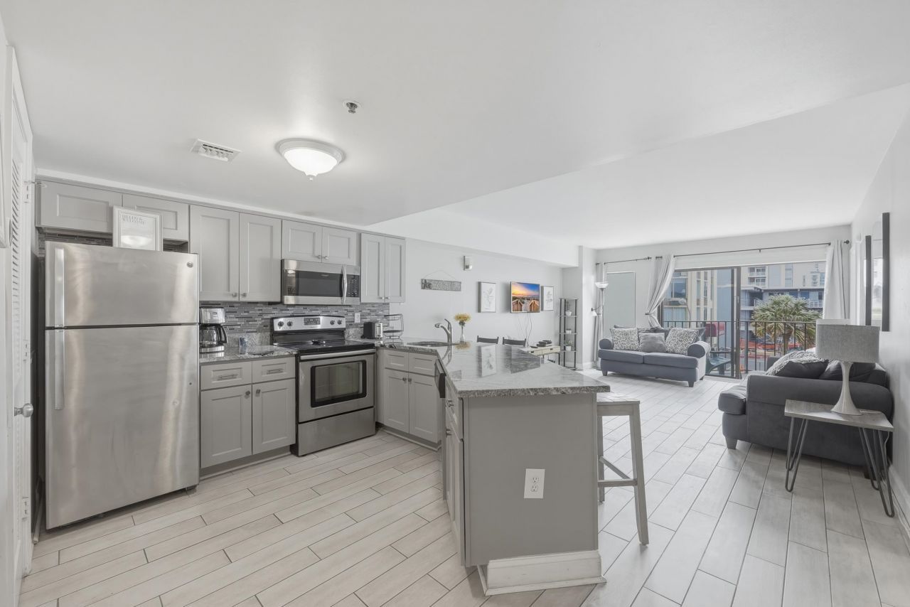 1605 S Ocean Blvd.  Photo 6