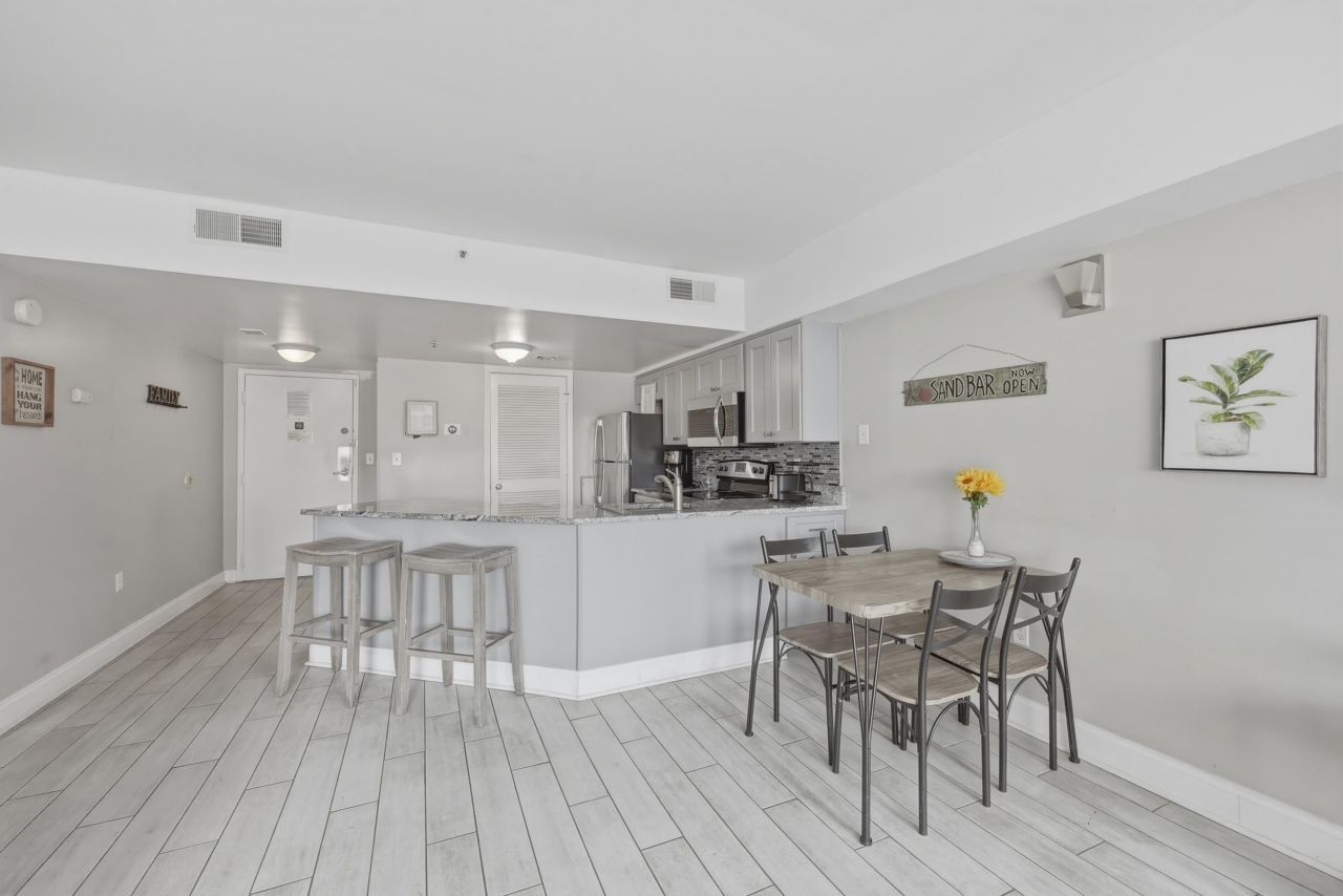 1605 S Ocean Blvd.  Photo 9