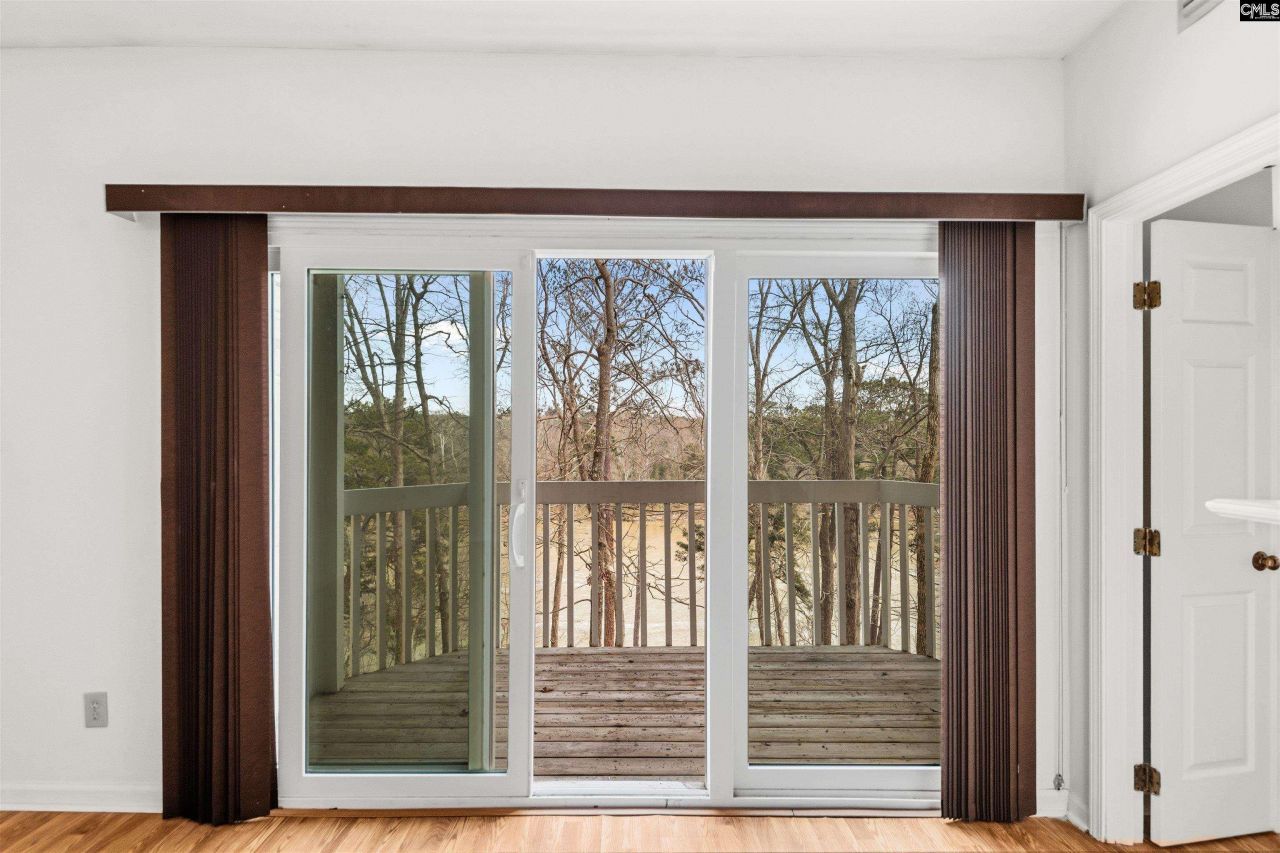 1850 Atlantic Drive  Photo 15