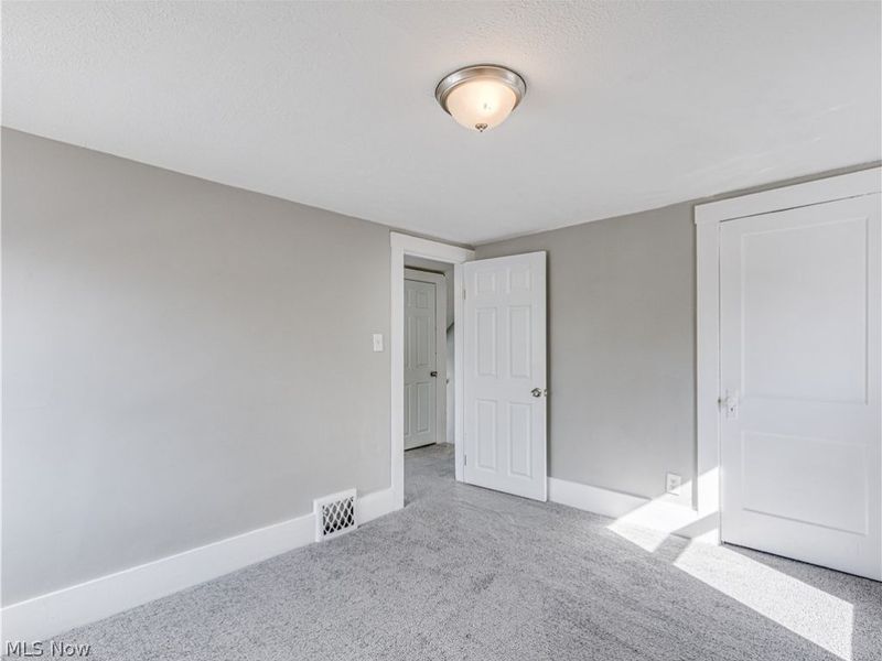 207 Denver Street, Akron, OH 44305 Photo 16