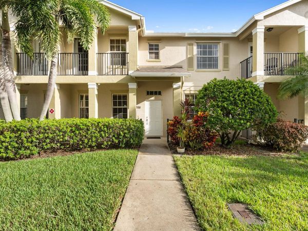 2181 SE Grand Drive, Port St. Lucie, FL 34952