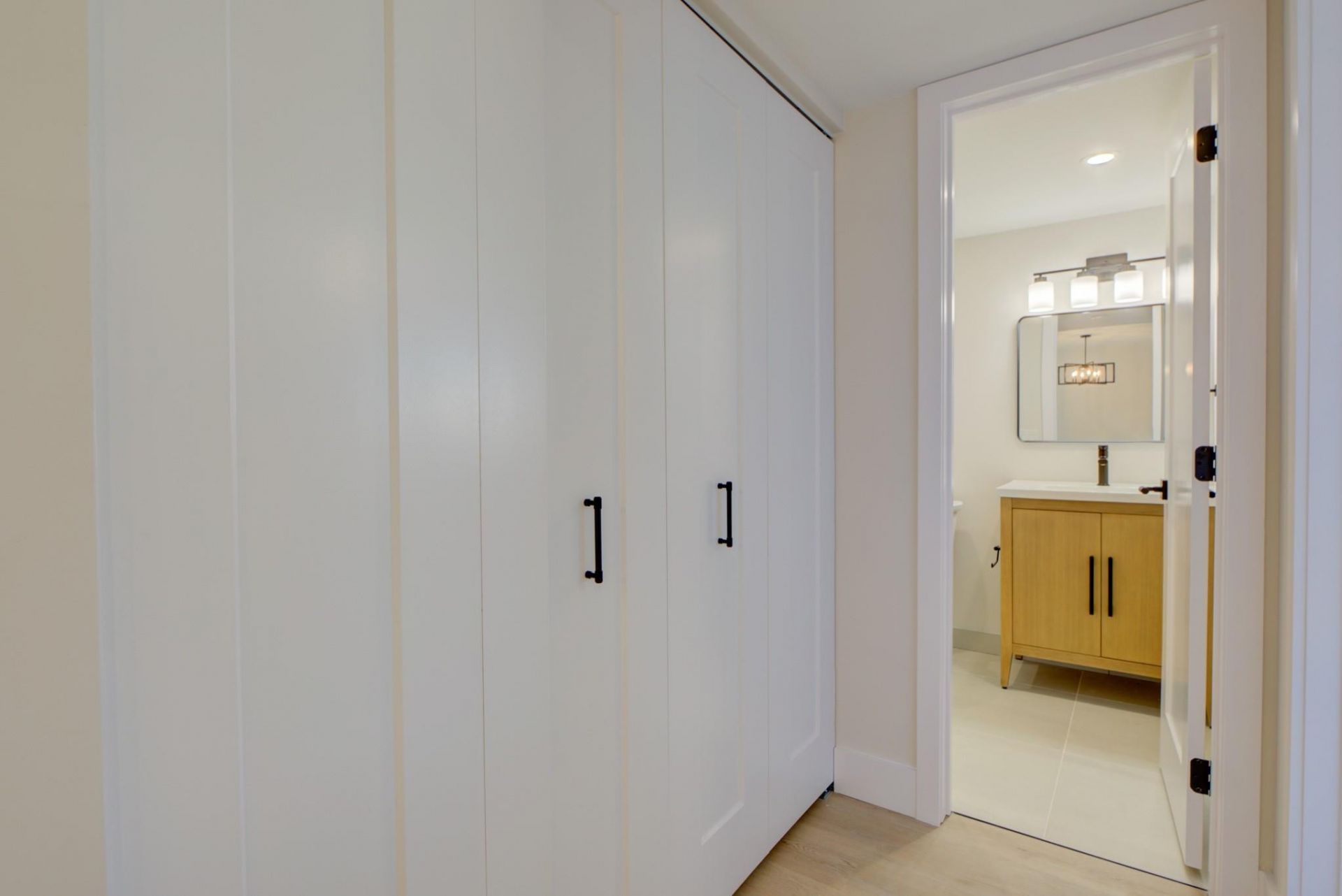 2322 S Cypress Bend Drive, Unit 411, Pompano Beach, FL 33069 Photo