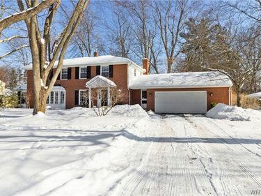 125 Briarhill Road , Buffalo, NY 14221