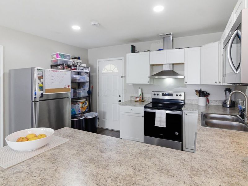 272 Southard Drive , Columbus, OH 43207 Photo 7