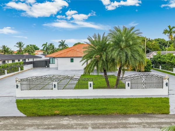 3265 SW 129th Ave, Miami, FL 33175