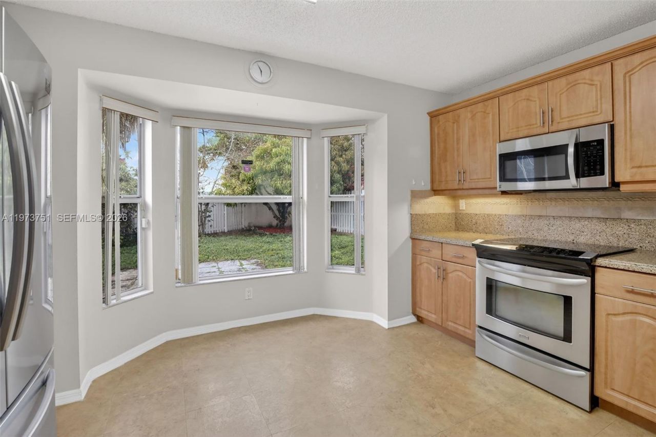 12665 NW 11th Ct , Sunrise, FL 33323 Photo