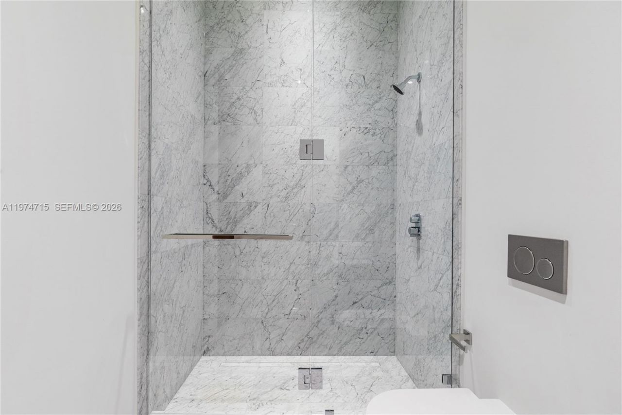 5 Grove Isle Dr, Unit PHL1, Miami, FL 33133 Photo