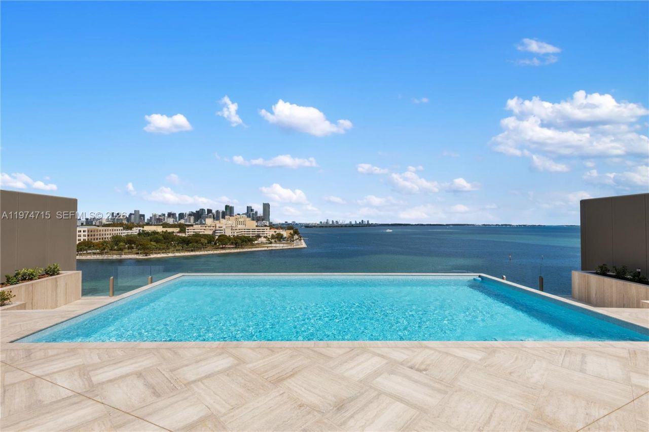 5 Grove Isle Dr, Unit PHL1, Miami, FL 33133 Photo