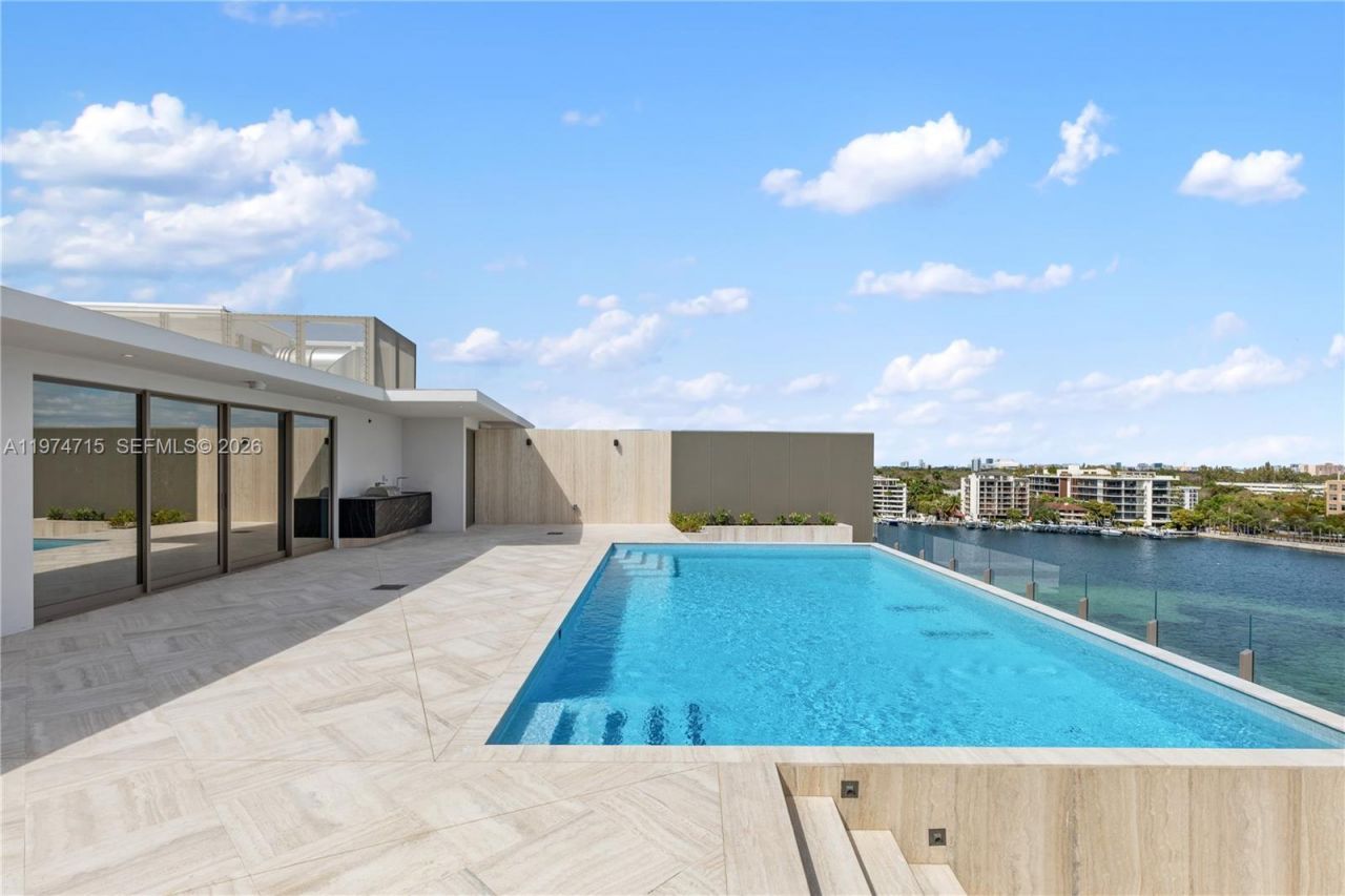 5 Grove Isle Dr, Unit PHL1, Miami, FL 33133 Photo