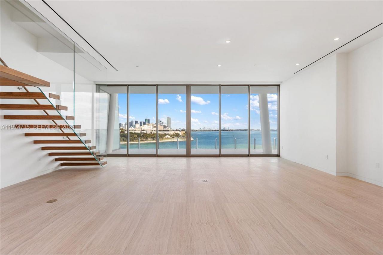 5 Grove Isle Dr, Unit PHL1, Miami, FL 33133 Photo