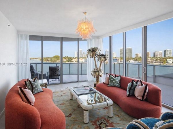 1135 103rd St, Unit 506, Bay Harbor Islands, FL 33154