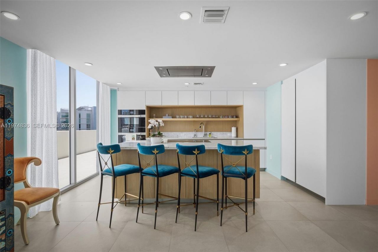 1135 103rd St , Unit 506, Bay Harbor Islands, FL 33154 Photo