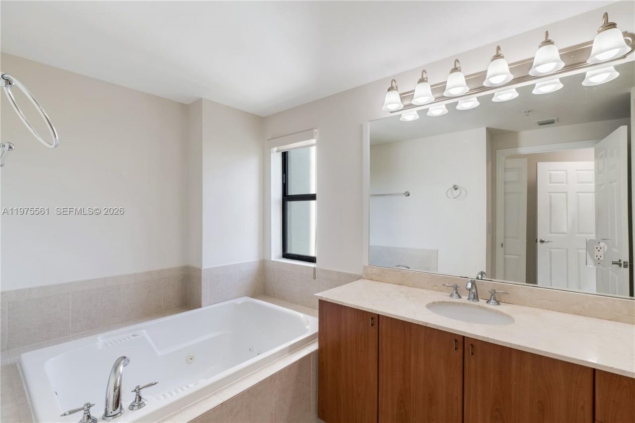 888 S Douglas Rd , Unit 404, Coral Gables, FL 33134 Photo