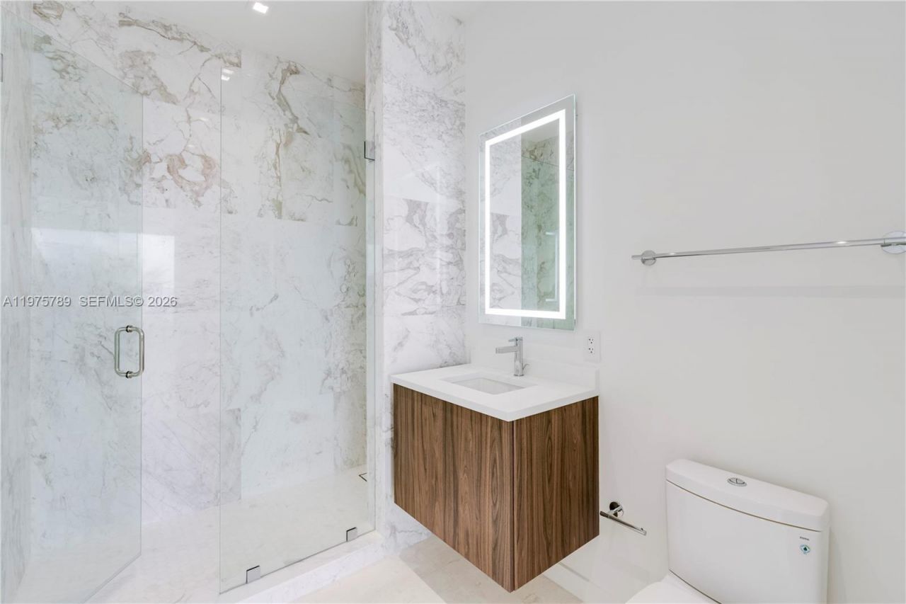 650 Lugo Ave , Coral Gables, FL 33156 Photo