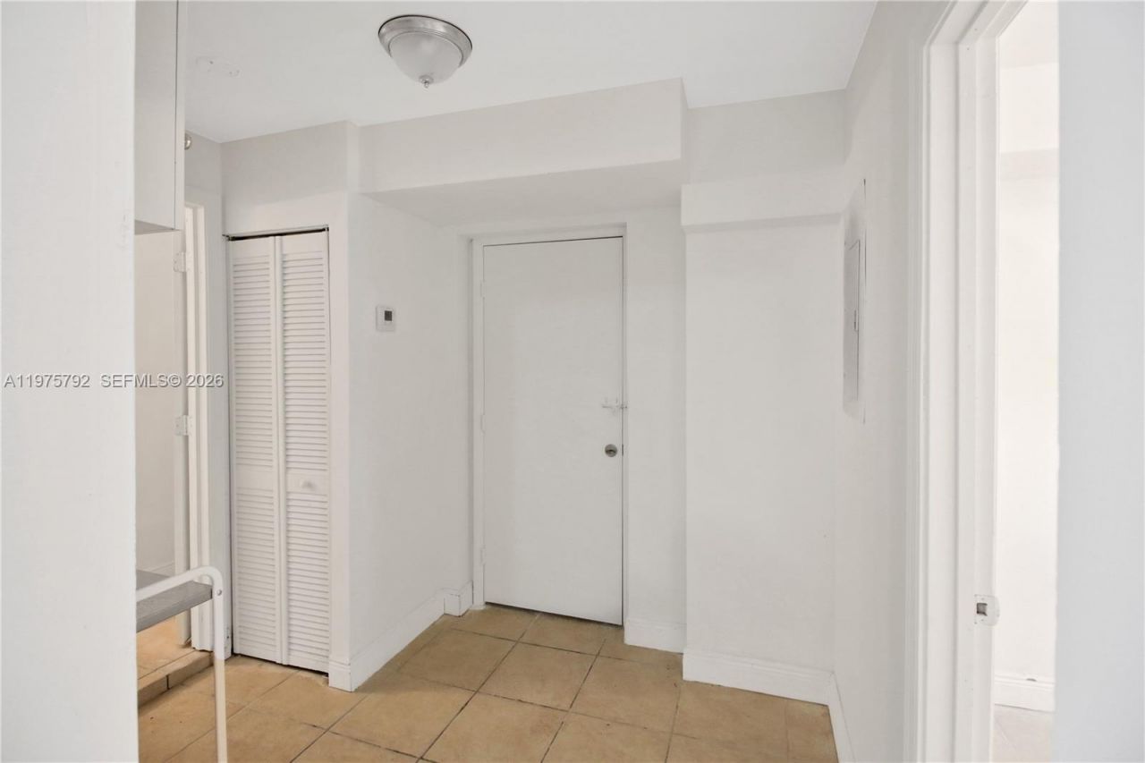 1160 W 26th Ct , Unit D, Riviera Beach, FL 33404 Photo