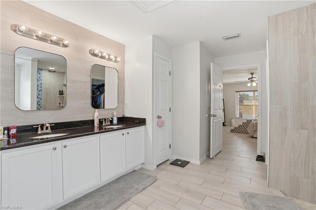 3310 NW 5th Ter, Cape Coral, FL 33993 Photo