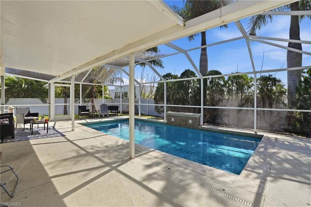 3310 NW 5th Ter, Cape Coral, FL 33993 Photo