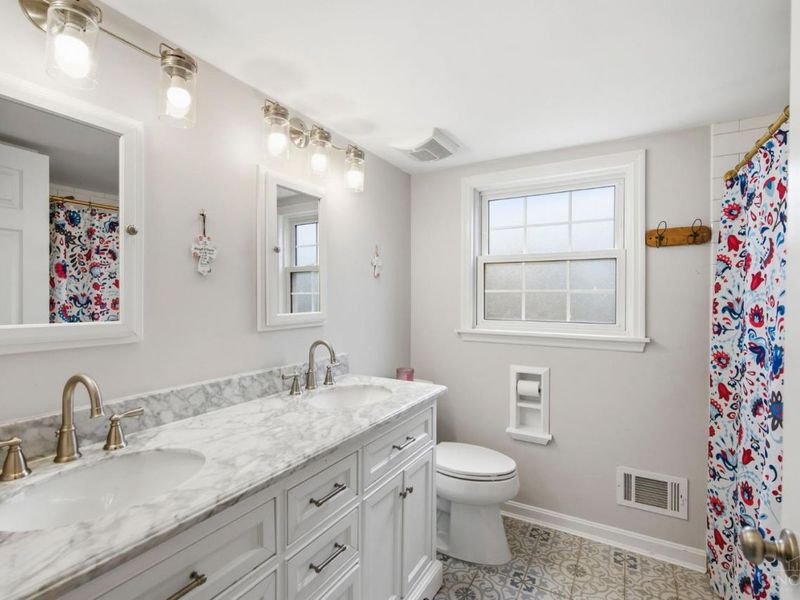 8880 Raiders Run Road, Sycamore Township, OH 45236 Photo 54