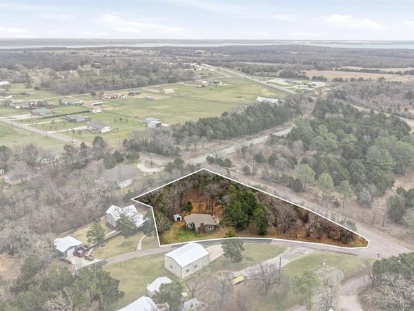 41 Cedar Bayou Boulevard, Gordonville, TX 76245