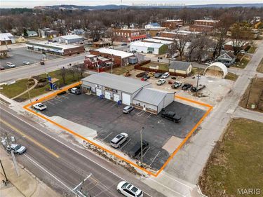 107 N Main Street , Elsberry, MO 63343