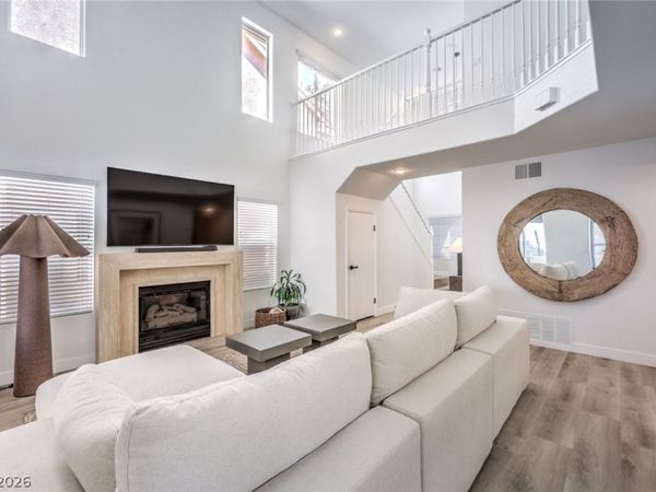 3065 Yankee Clipper Drive , Las Vegas, NV 89117