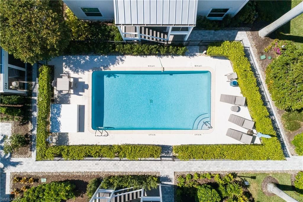 600 3rd St S, Unit 2, Naples, FL 34102 Photo