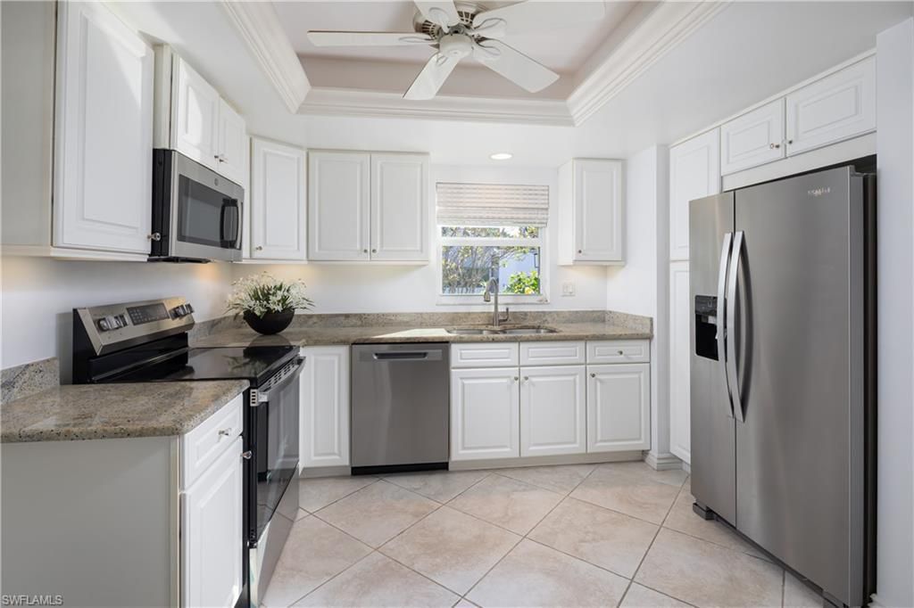 600 3rd St S, Unit 2, Naples, FL 34102 Photo