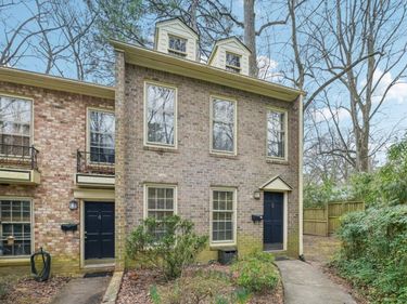 409 Smith Avenue, Unit 105, Chapel Hill, NC 27516