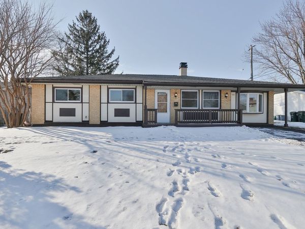 755 Cambridge Lane , Hoffman Estates, IL 60169