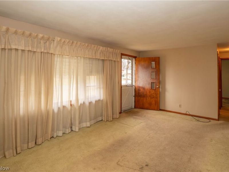 320 Elizabeth Avenue SW, Massillon, OH 44646 Photo 3