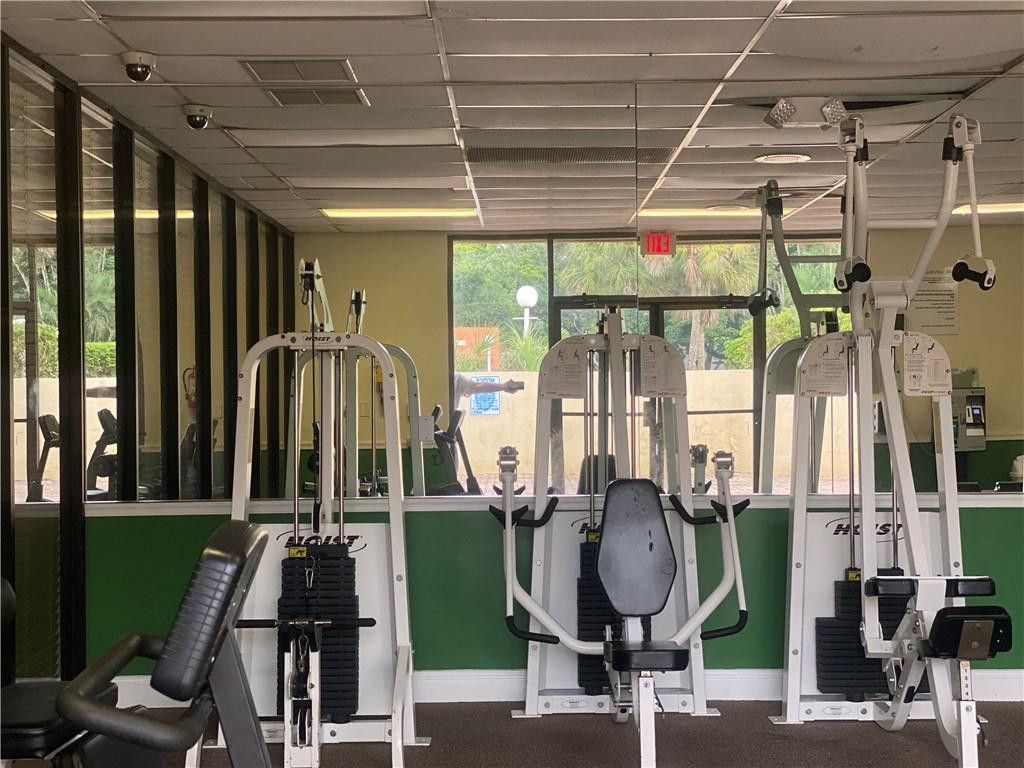 4235 N University Drive, Unit 301, Sunrise, FL 33351 Photo