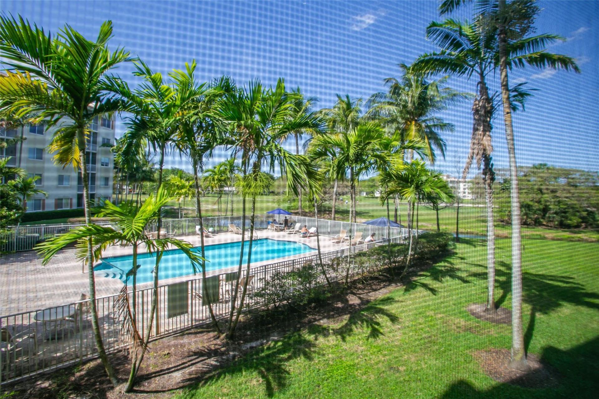 3600 Oaks Clubhouse Dr, Unit 502, Pompano Beach, FL 33069 Photo