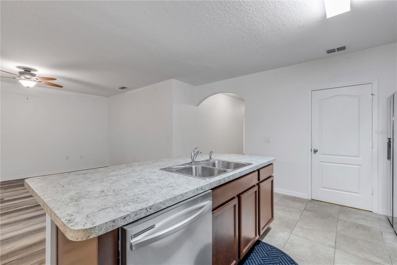 353 Admiralty Court , Edgewater, FL 32141 Photo