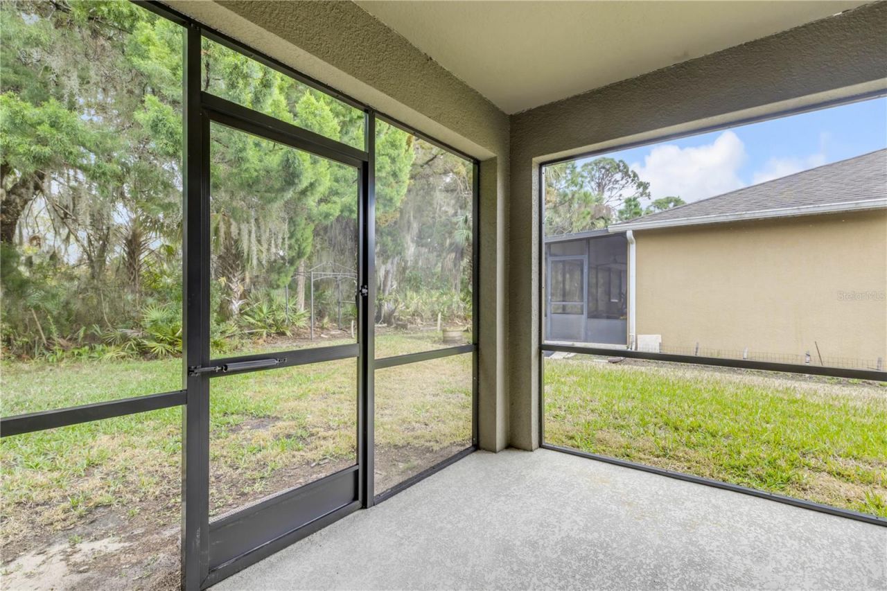 353 Admiralty Court , Edgewater, FL 32141 Photo