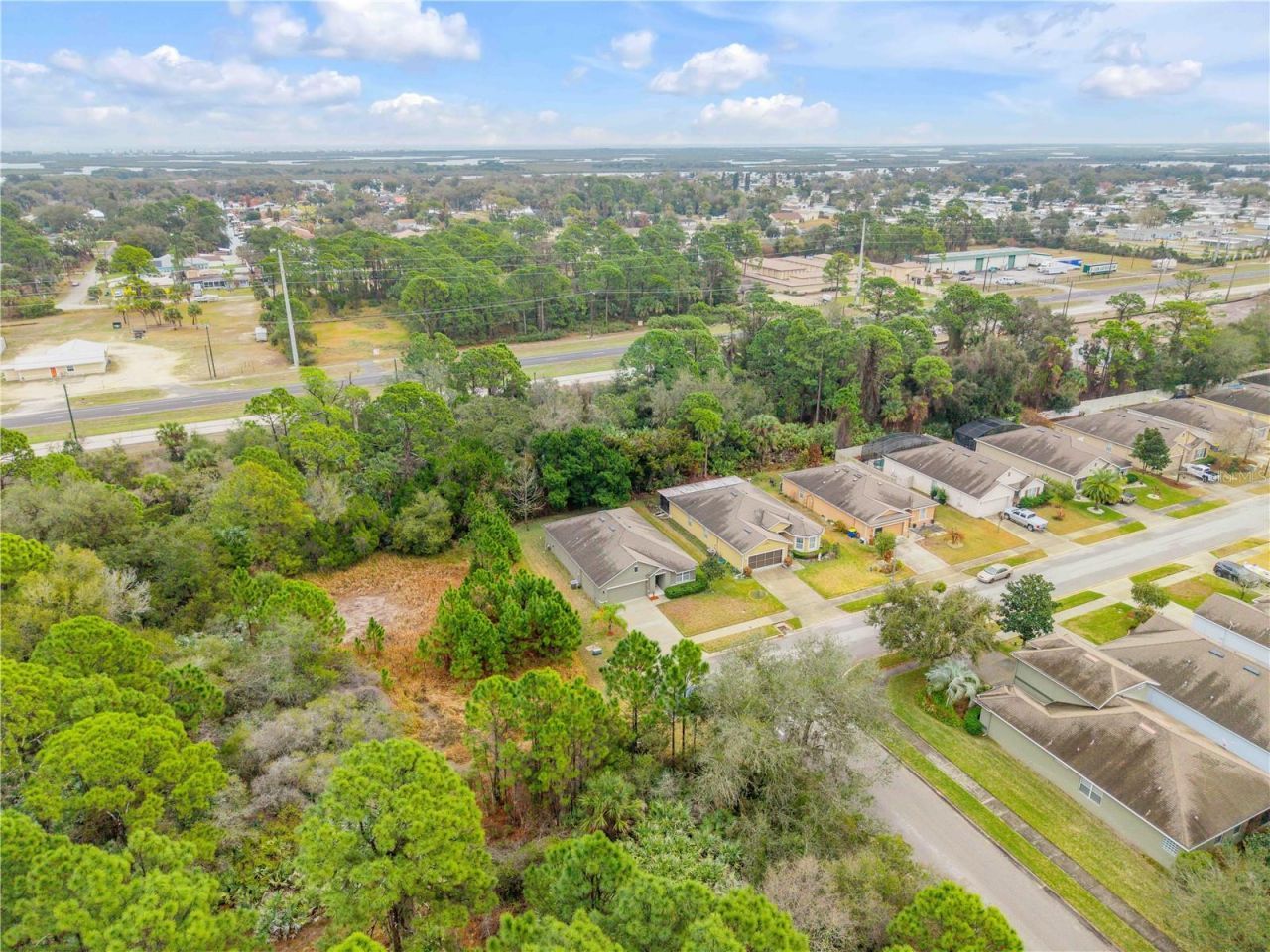 353 Admiralty Court , Edgewater, FL 32141 Photo