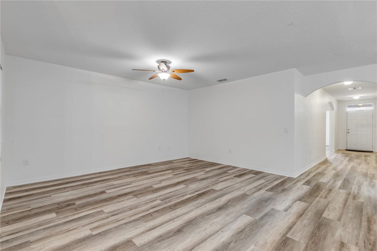 353 Admiralty Court , Edgewater, FL 32141 Photo