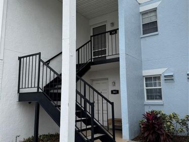 3819 N OAK DRIVE, Unit I42, TAMPA, FL 33611