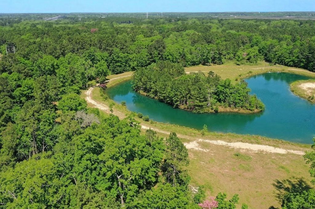 0 Old Pond Road Photo 6