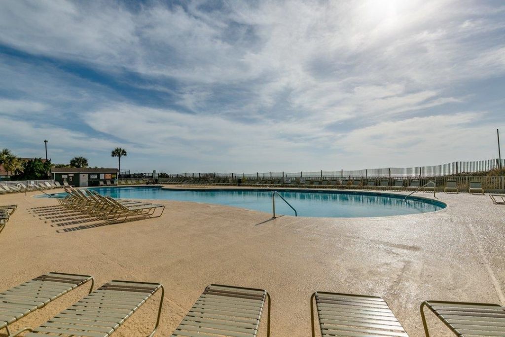 5905 S Kings Hwy.  Photo 39