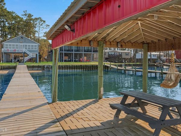 281 Water Street , Aurora, NC 27806