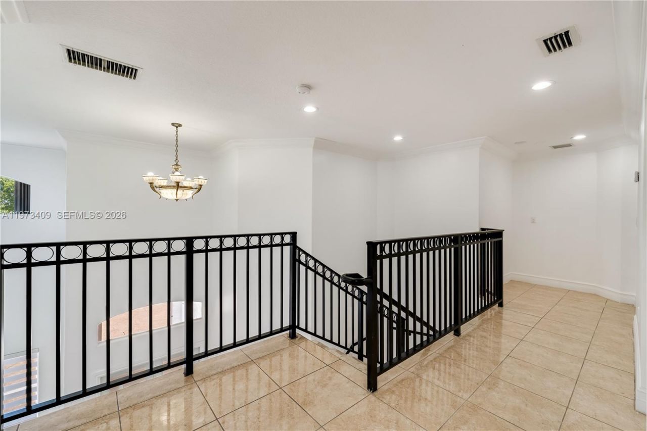 13050 SW 26th St, Miami, FL 33175 Photo