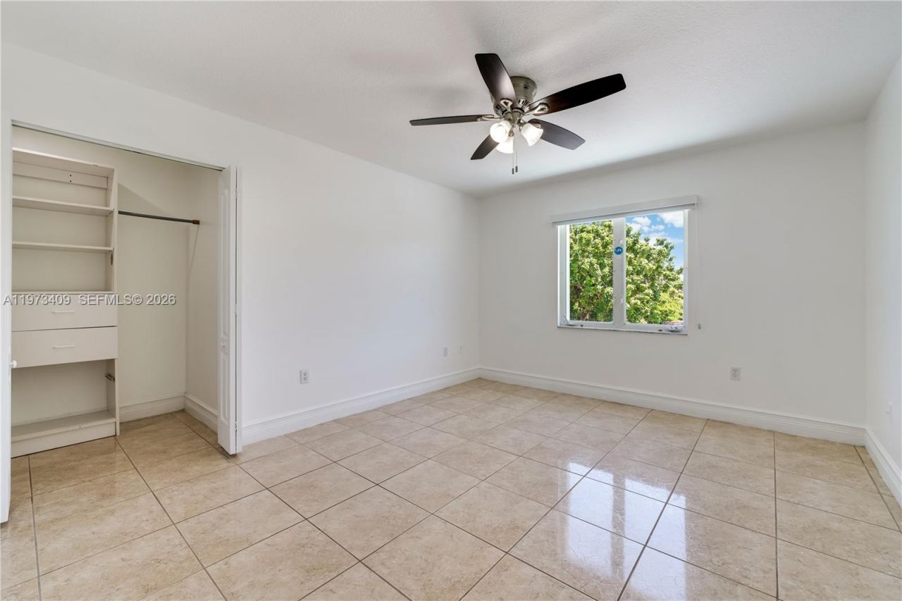 13050 SW 26th St, Miami, FL 33175 Photo