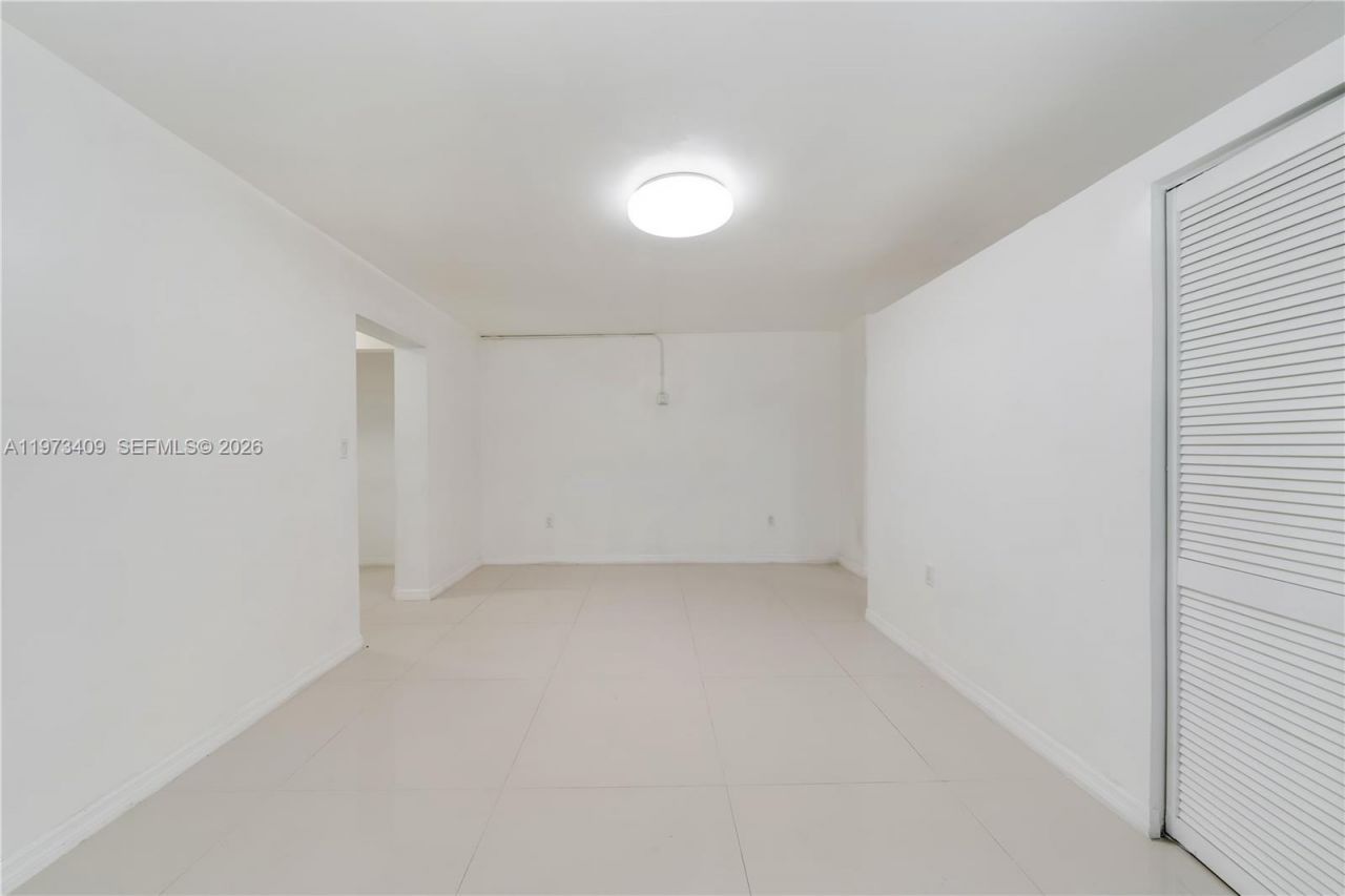 13050 SW 26th St, Miami, FL 33175 Photo