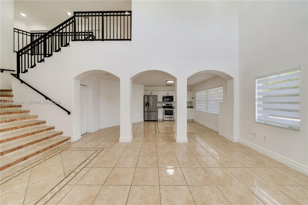 13050 SW 26th St, Miami, FL 33175 Photo