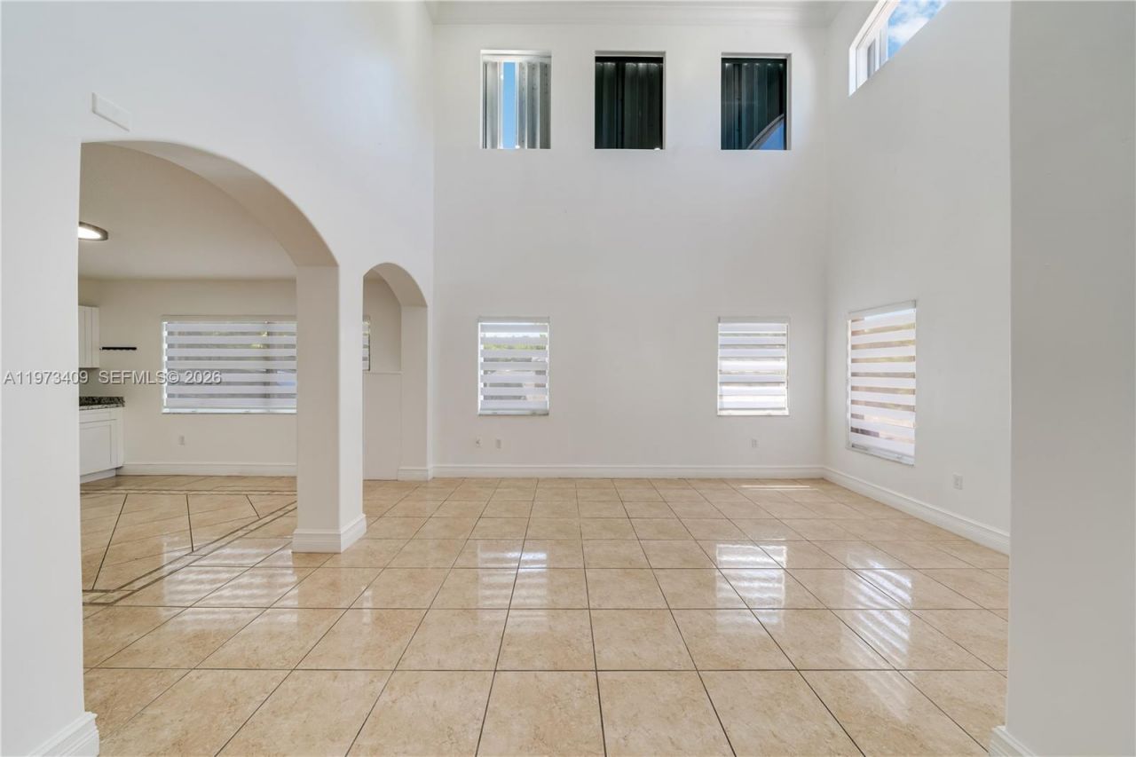 13050 SW 26th St, Miami, FL 33175 Photo