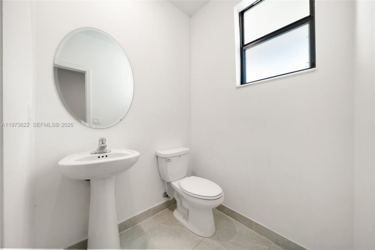 10011 SW 231st Ln, Miami, FL 33190 Photo