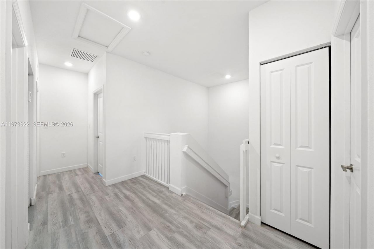 10011 SW 231st Ln, Miami, FL 33190 Photo