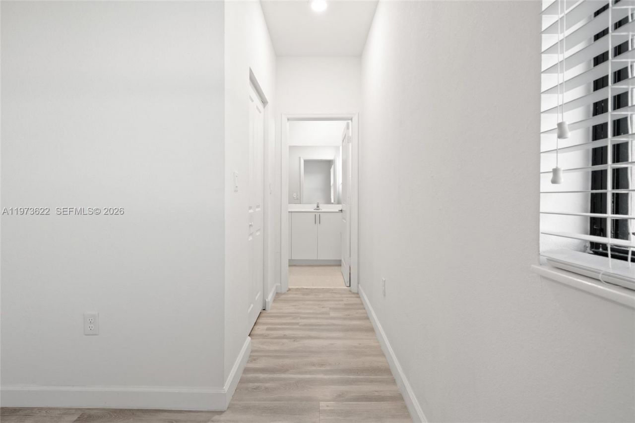 10011 SW 231st Ln, Miami, FL 33190 Photo