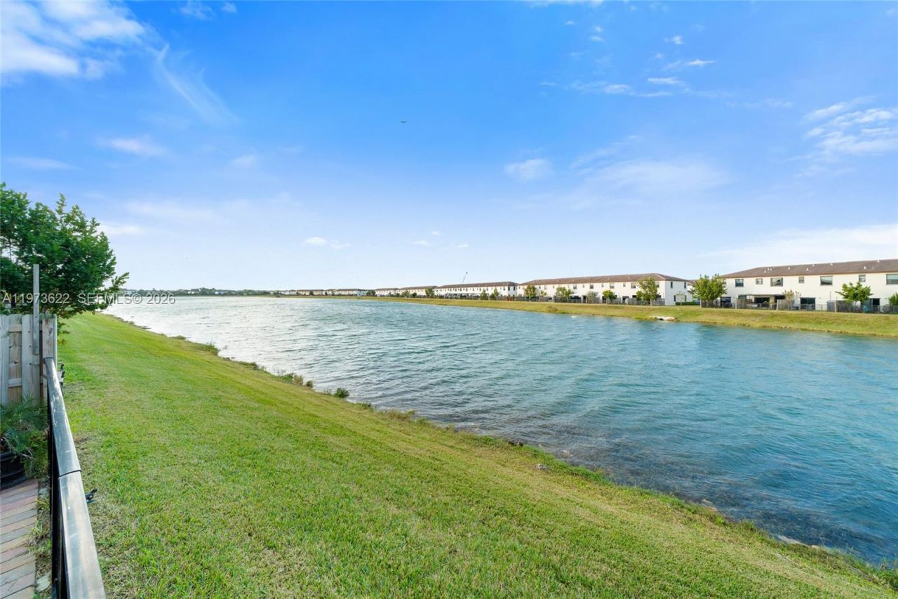 10011 SW 231st Ln, Miami, FL 33190 Photo